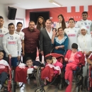  - donación sillas de ruedas, profesionales del deporte