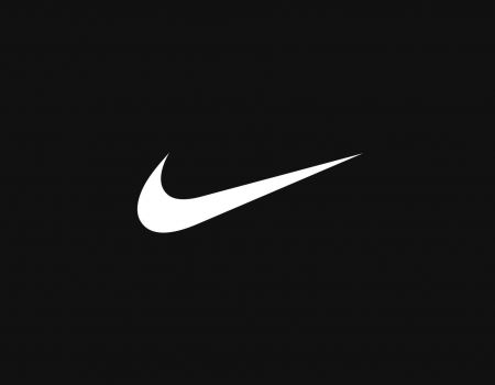 Nike da marcha atrás cambiando su política respecto a los embarazos