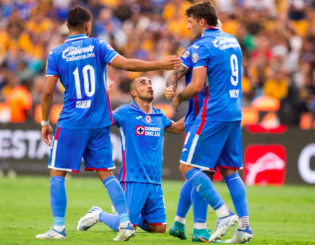 Cruz Azul y Toluca dominan en el reinicio de la Liga MX