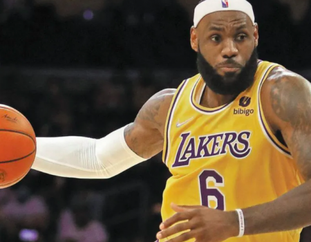 Fortuna de LeBron James alcanza los 1,000 millones de dólares